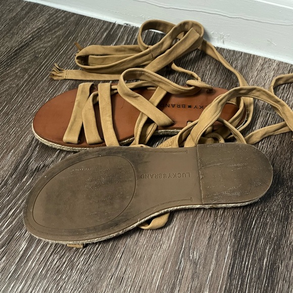 Lucky Brand Lace-Up leather sandals size 6 - Picture 3 of 3